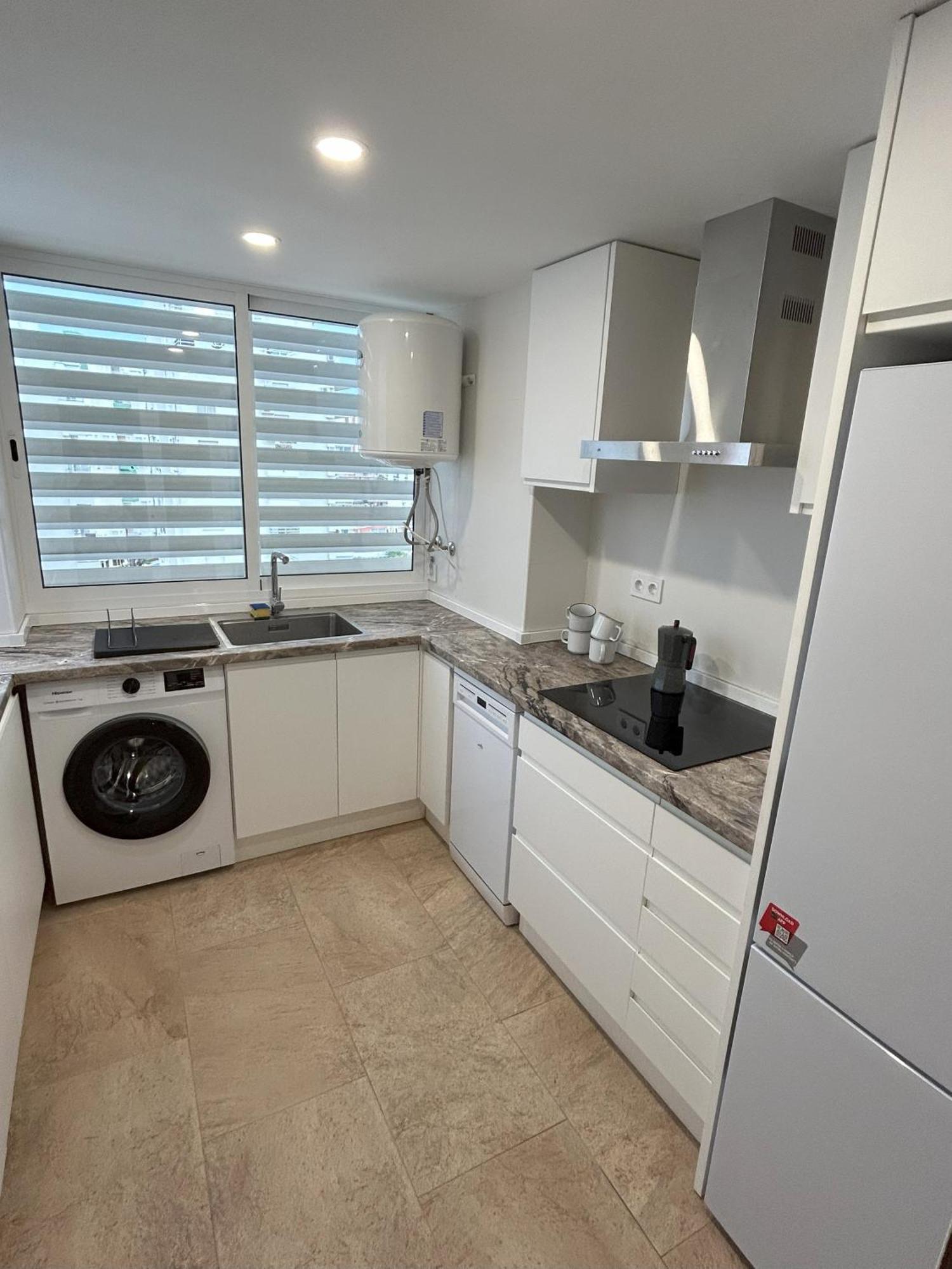 Apartamento Gandia Playa 150M Playa Con Parking Privado Y Piscina Playa de Gandia Esterno foto